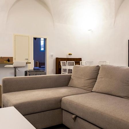 Archivolto Del Teatro Hotel Albenga Eksteriør billede