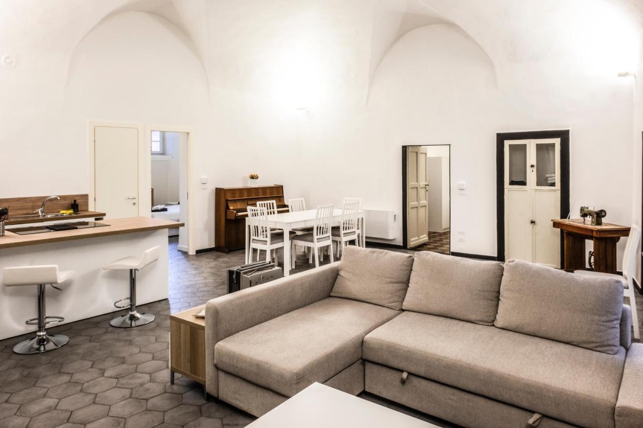 Archivolto Del Teatro Hotel Albenga Eksteriør billede