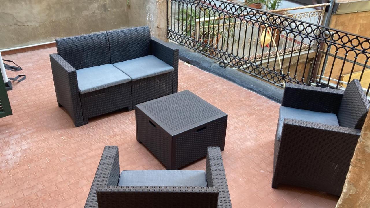 Archivolto Del Teatro Hotel Albenga Eksteriør billede