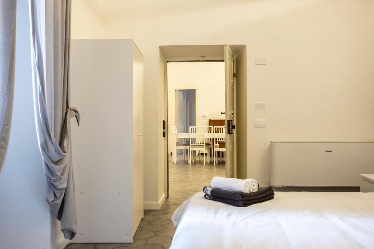 Archivolto Del Teatro Hotel Albenga Eksteriør billede