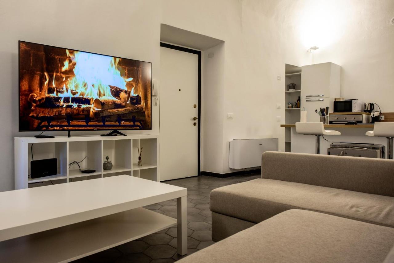 Archivolto Del Teatro Hotel Albenga Eksteriør billede