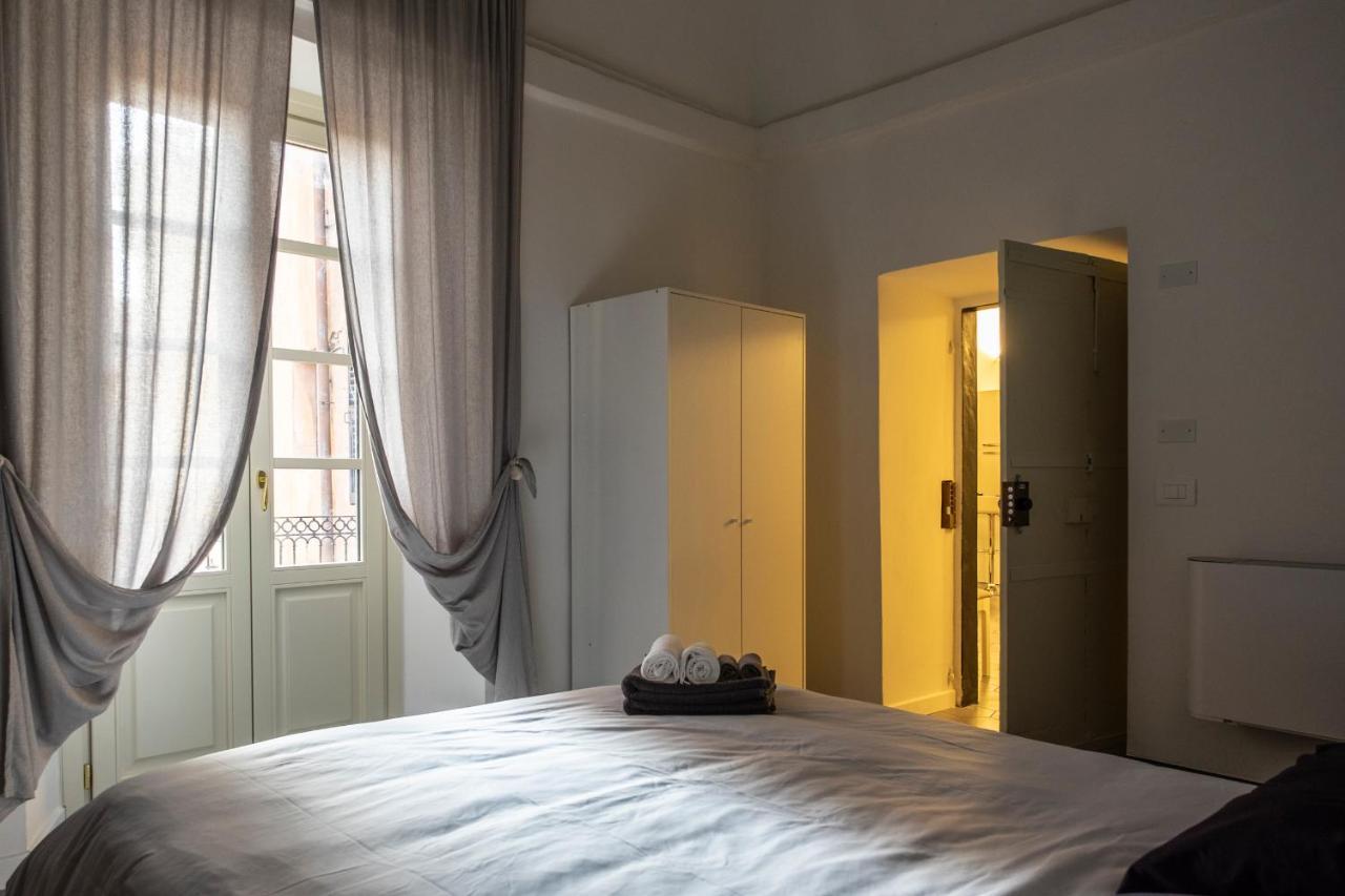 Archivolto Del Teatro Hotel Albenga Eksteriør billede