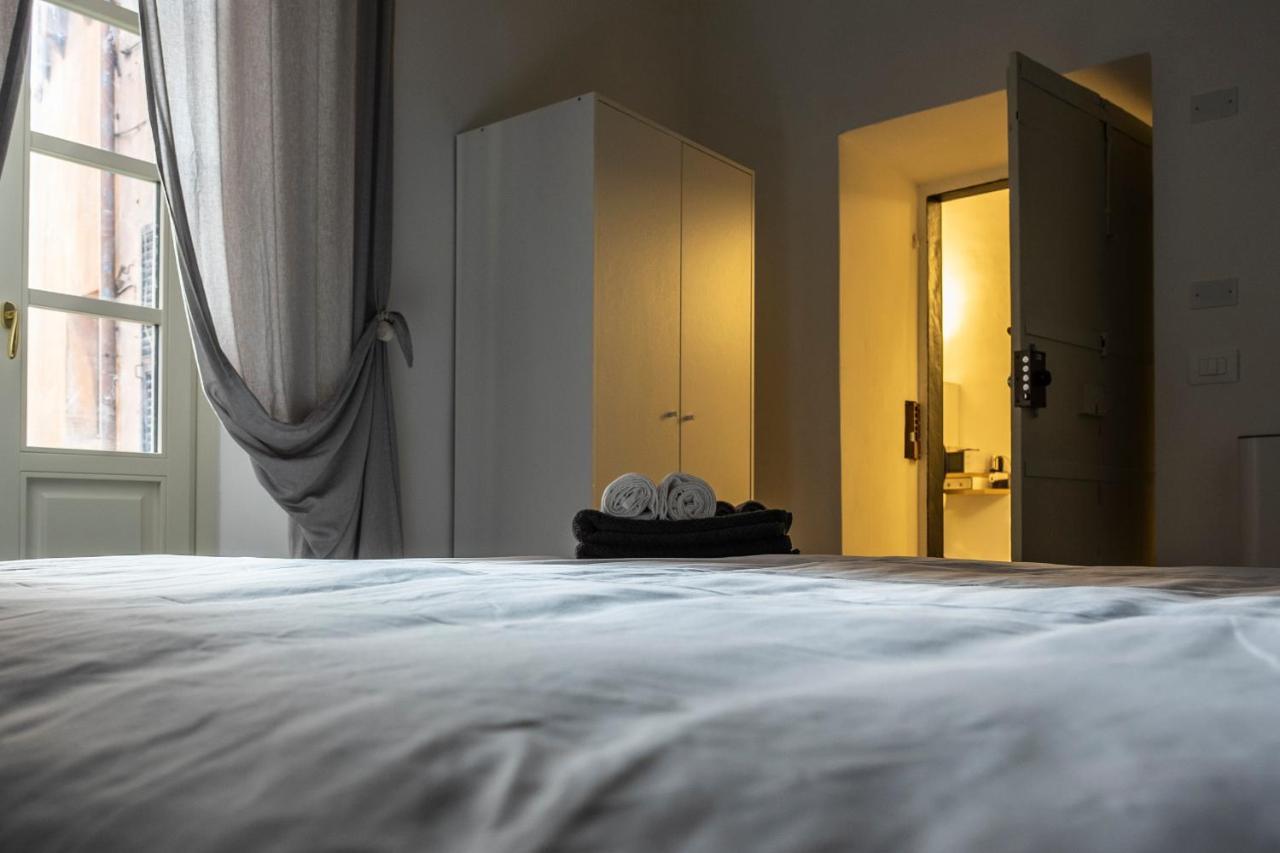 Archivolto Del Teatro Hotel Albenga Eksteriør billede