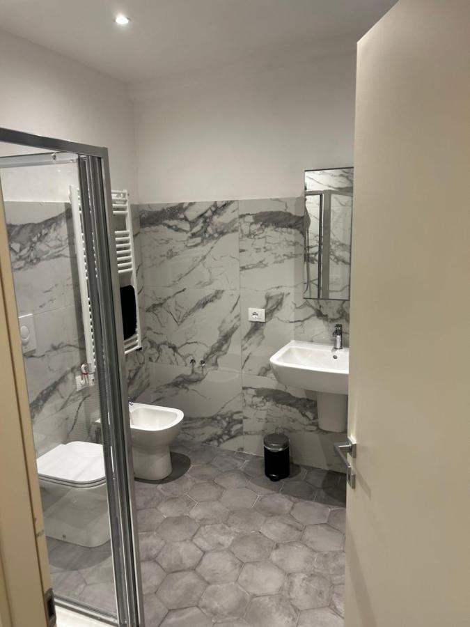 Archivolto Del Teatro Hotel Albenga Eksteriør billede